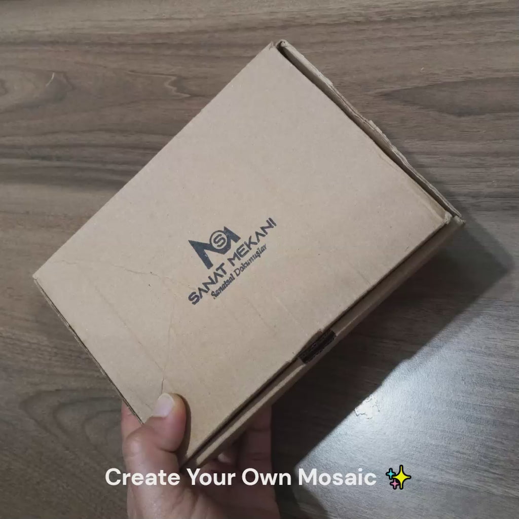 Crescent Moon Cat Mosaic Kit – DIY Pixel Craft Kit for Kids & Adults